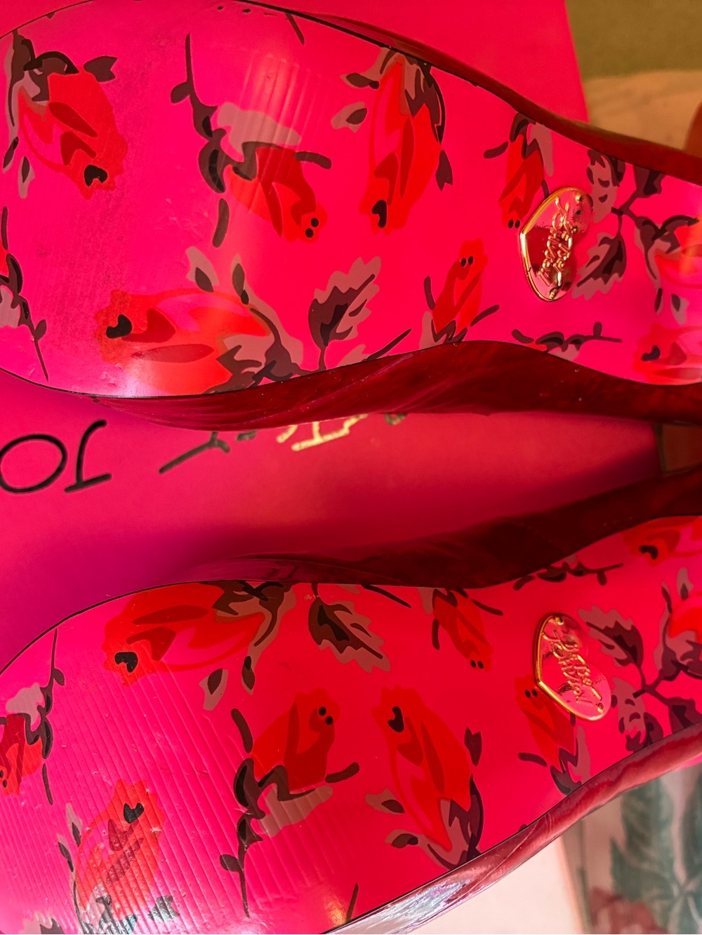 Betsy Johnson red Dita platform corset pumps s7 almost new worn 1x 👠👠 - Picture 6 of 11